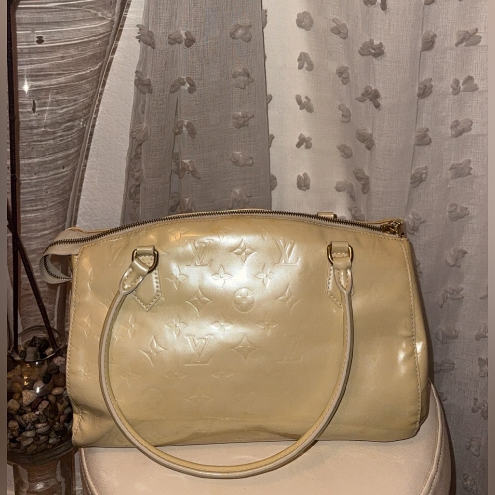 Authentic Louis Vuitton Yellow/Cream Satchel Bag.